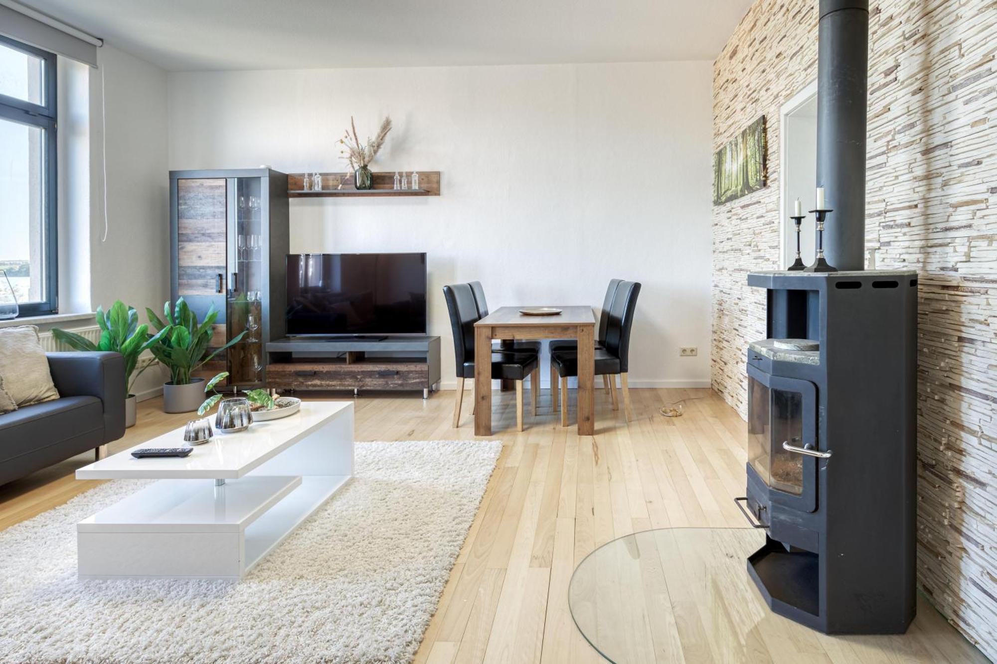 Bluesea Mit Seeblick Und Badewanne Malchow  Exterior foto