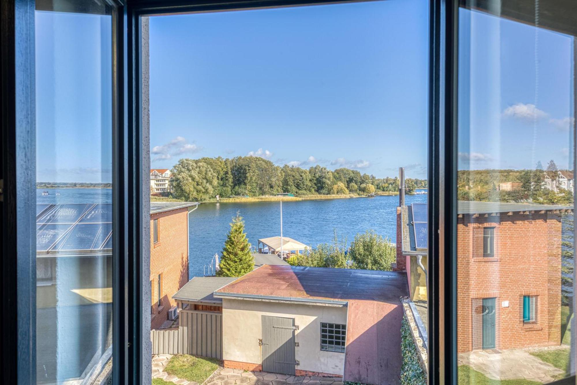Bluesea Mit Seeblick Und Badewanne Malchow  Exterior foto
